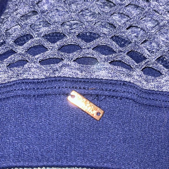 One Blue Victoria’s Secret PINK Sports Bra.  Size Small - Picture 5 of 5